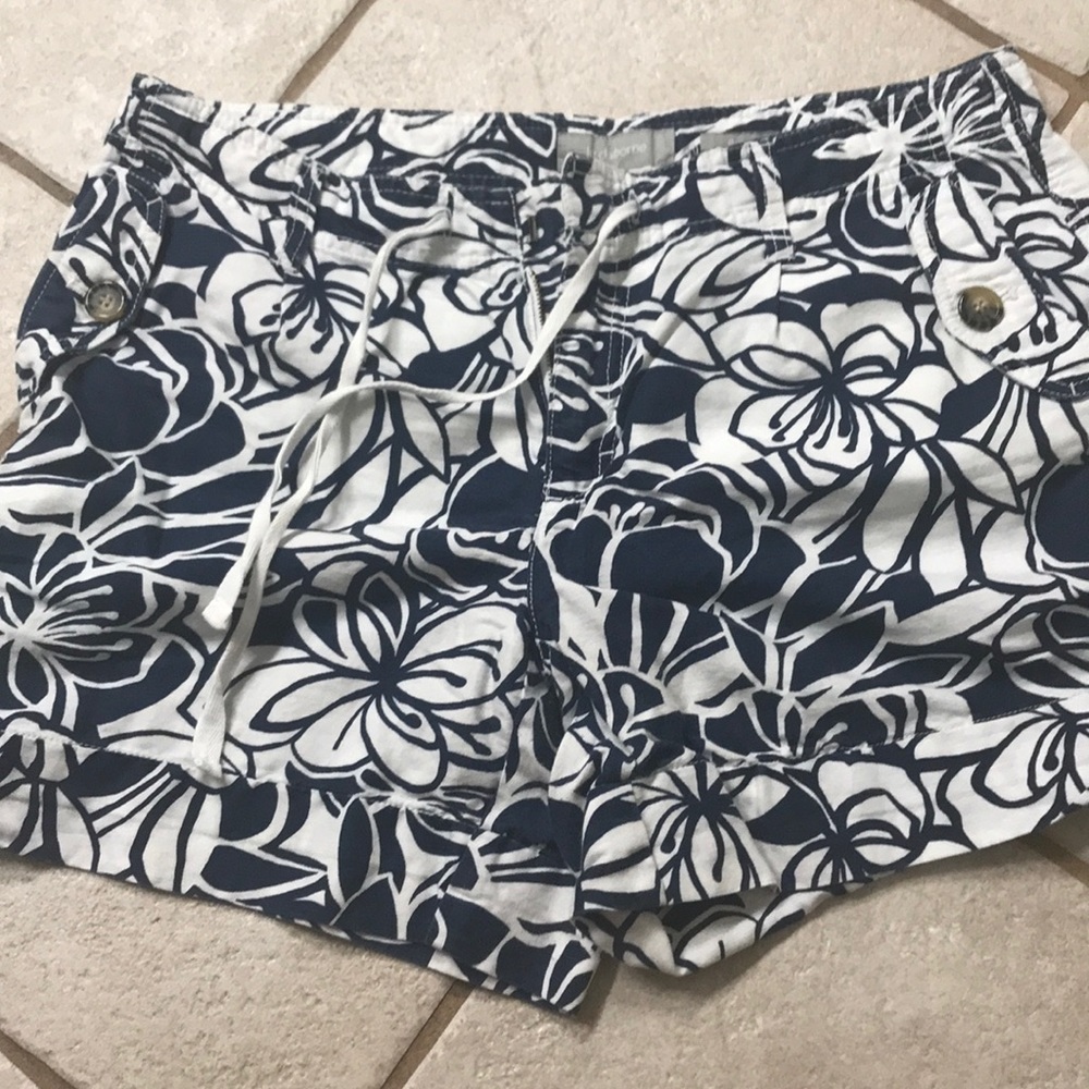 Summer linen shorts.🌟